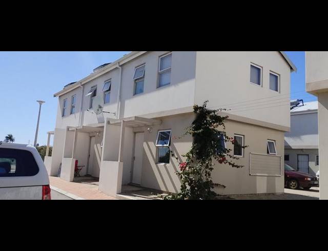 2 BEDROOM APARTMENT FOR SALE IN DE ALMEIDA